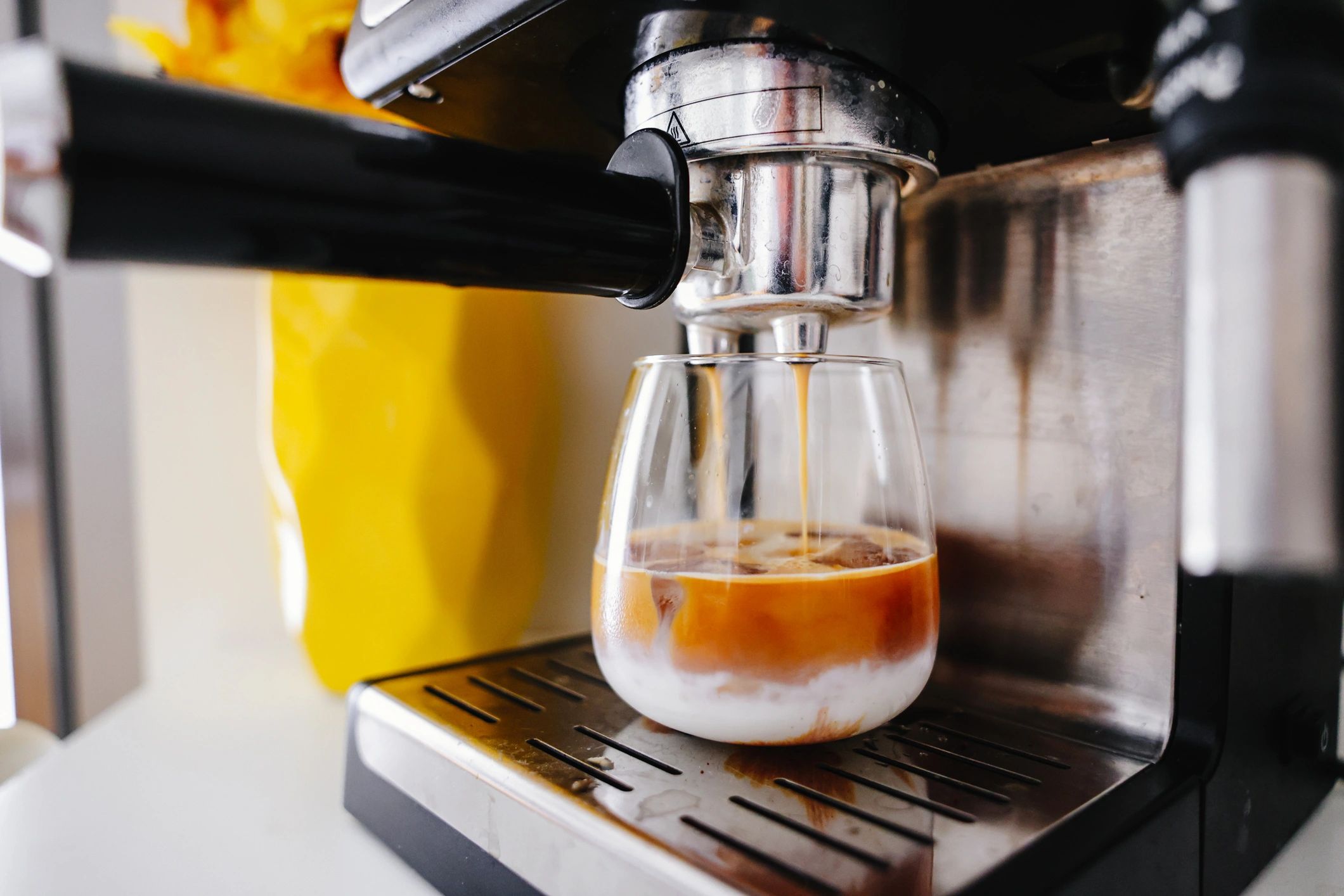 Espresso machine pulling a shot (featured pick)
